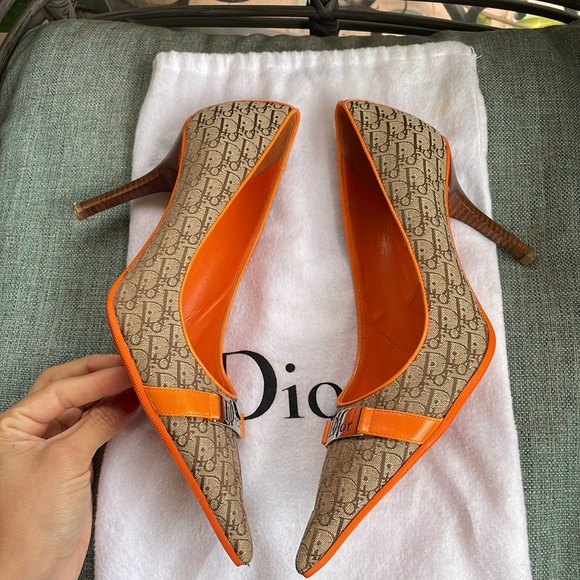 Christian Dior street chic heels - Picture 5 of 14